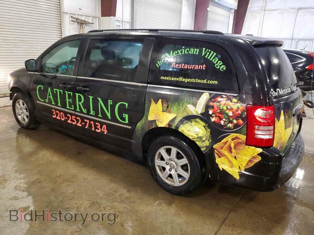 2010 CHRYSLER MINIVAN - VIN: 2A4RR5DX7AR128139 - Photo 2