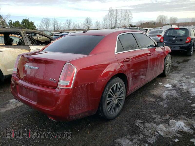 2012 Chrysler 300 (VIN 2C3CCAGG8CH152335) — фото 4 из 10