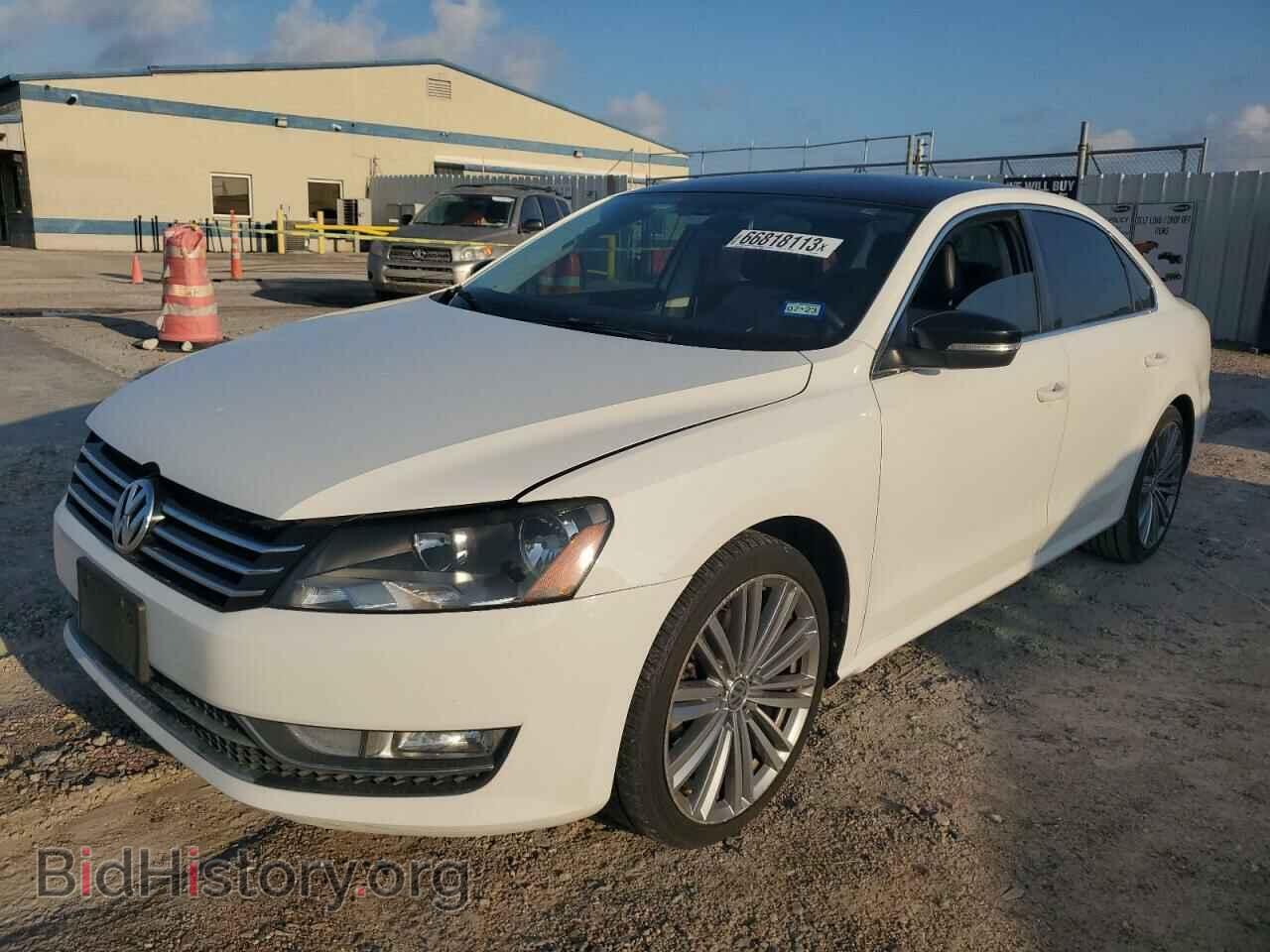 Photo 1VWBS7A34EC109598 - VOLKSWAGEN PASSAT 2014