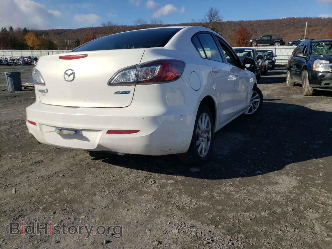 2012 MAZDA 3 - VIN: JM1BL1V84C1651988 - Photo 4