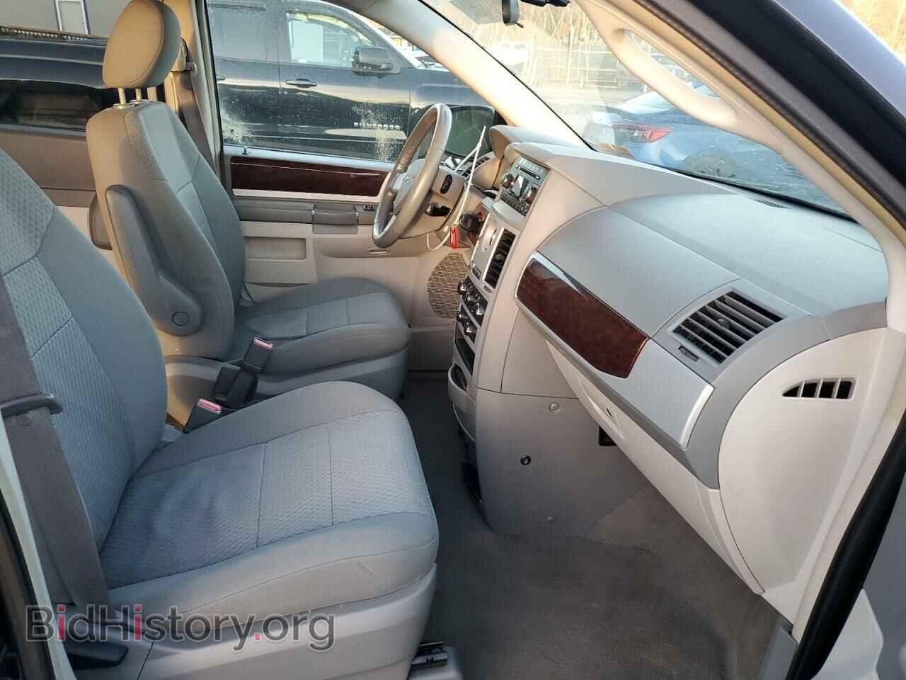 2010 CHRYSLER MINIVAN - VIN: 2A4RR5D10AR141200 - Фото 5