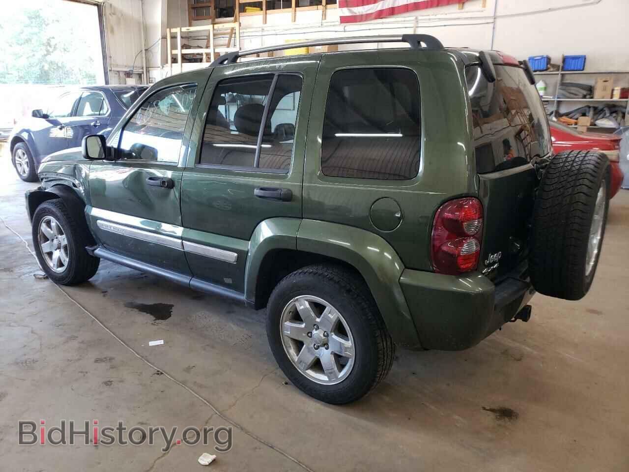 2007 JEEP LIBERTY - VIN: 1J4GL58K17W520573 - Фото 2