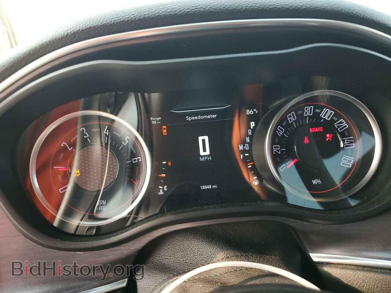 2018 DODGE CHALLENGER - VIN: 2C3CDZAG3JH161266 - Фото 9