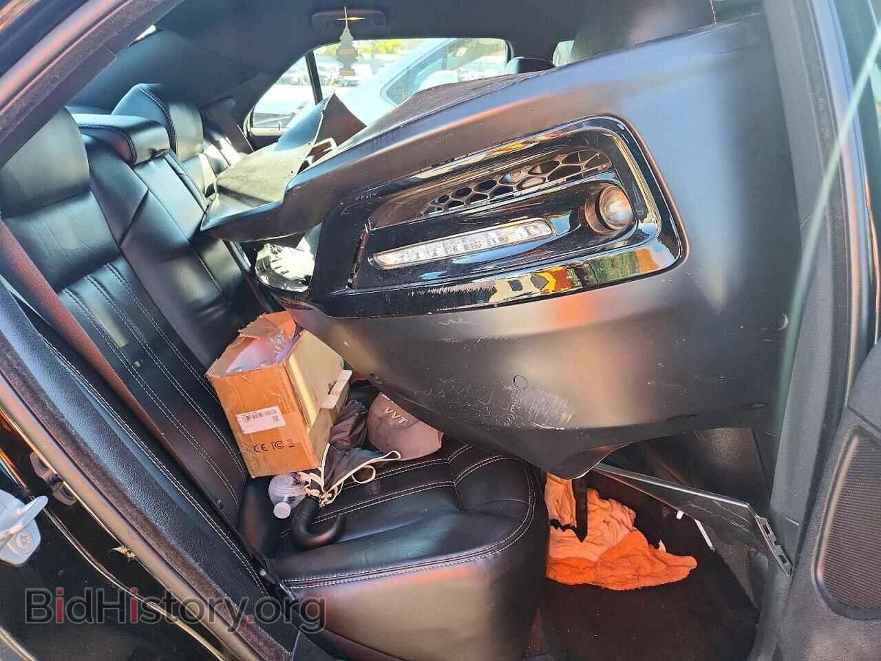 2017 CHRYSLER 300 - VIN: 2C3CCAGG9HH558020 - Фото 10