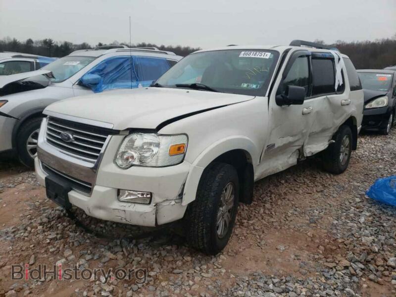 2008 Ford EXPLORER (VIN 1FMEU73E38UB36312) — photo 2 of 10