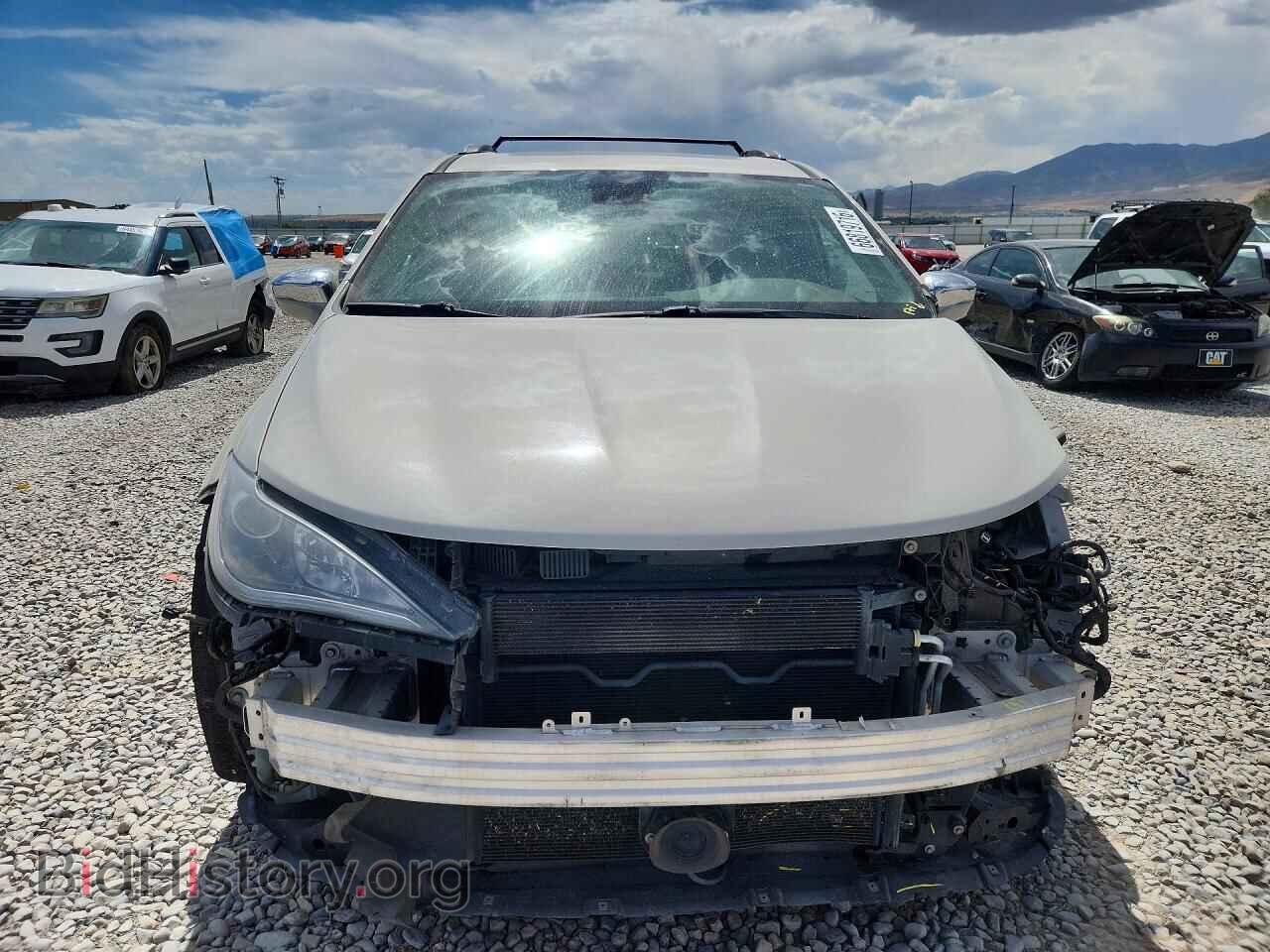 2017 CHRYSLER PACIFICA - VIN: 2C4RC1GG5HR592598 - Photo 5