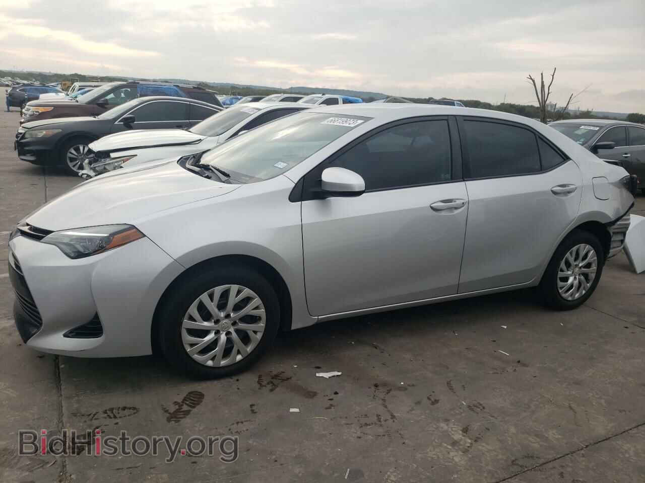 Фотография 5YFBURHE1HP734519 - TOYOTA COROLLA 2017