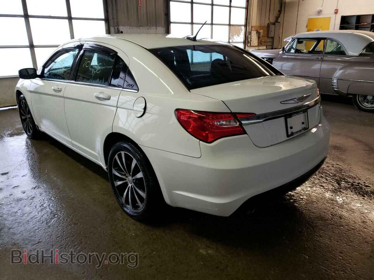 2013 CHRYSLER 200 - VIN: 1C3CCBCG1DN507656 - Фото 3