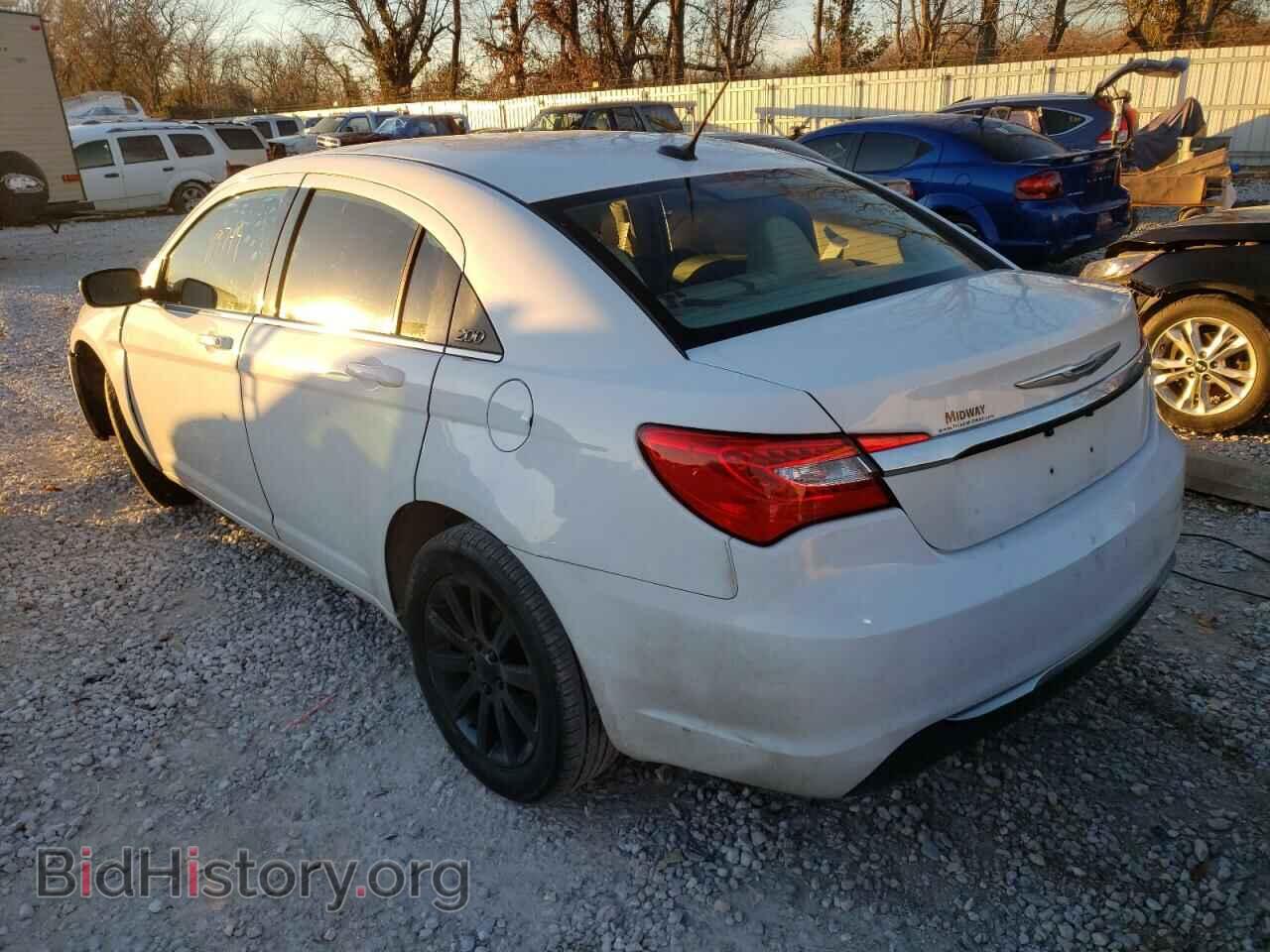 2013 CHRYSLER 200 - VIN: 1C3CCBBB1DN593184 - Фото 3