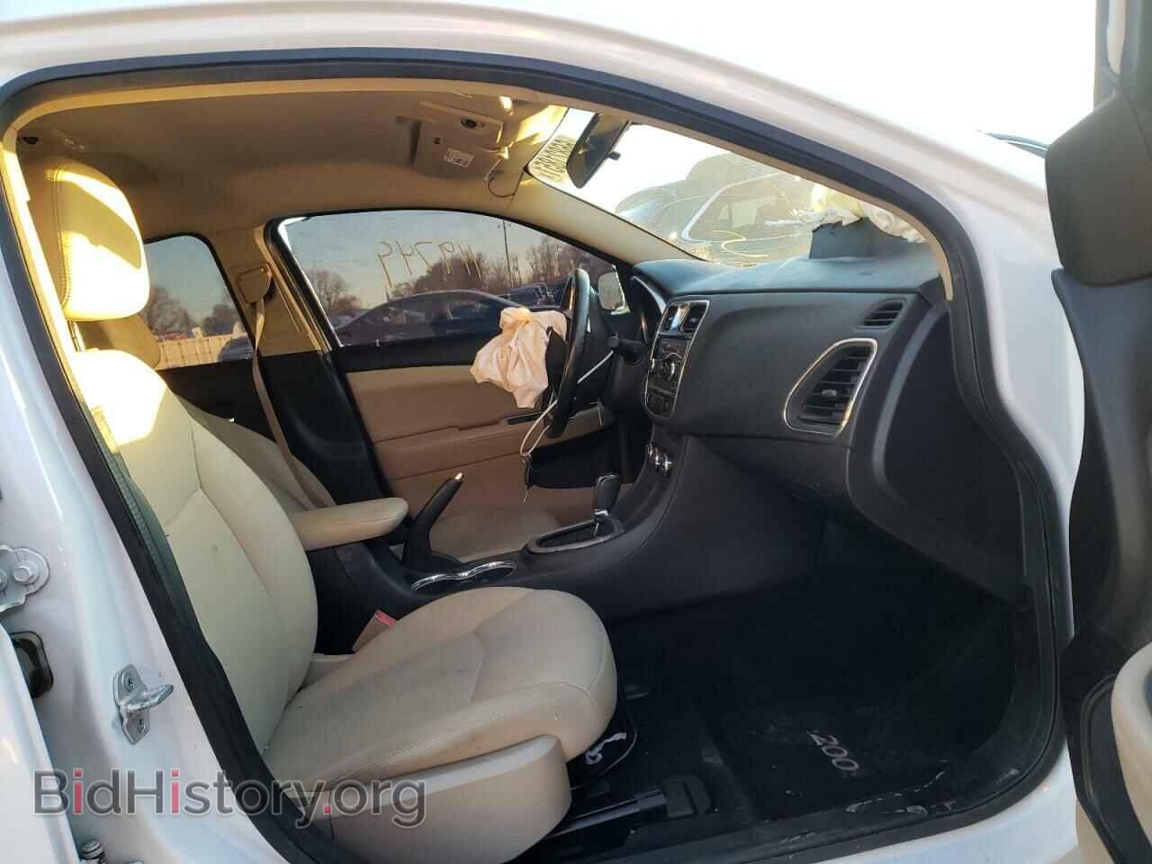 2013 CHRYSLER 200 - VIN: 1C3CCBBB1DN593184 - Фото 5