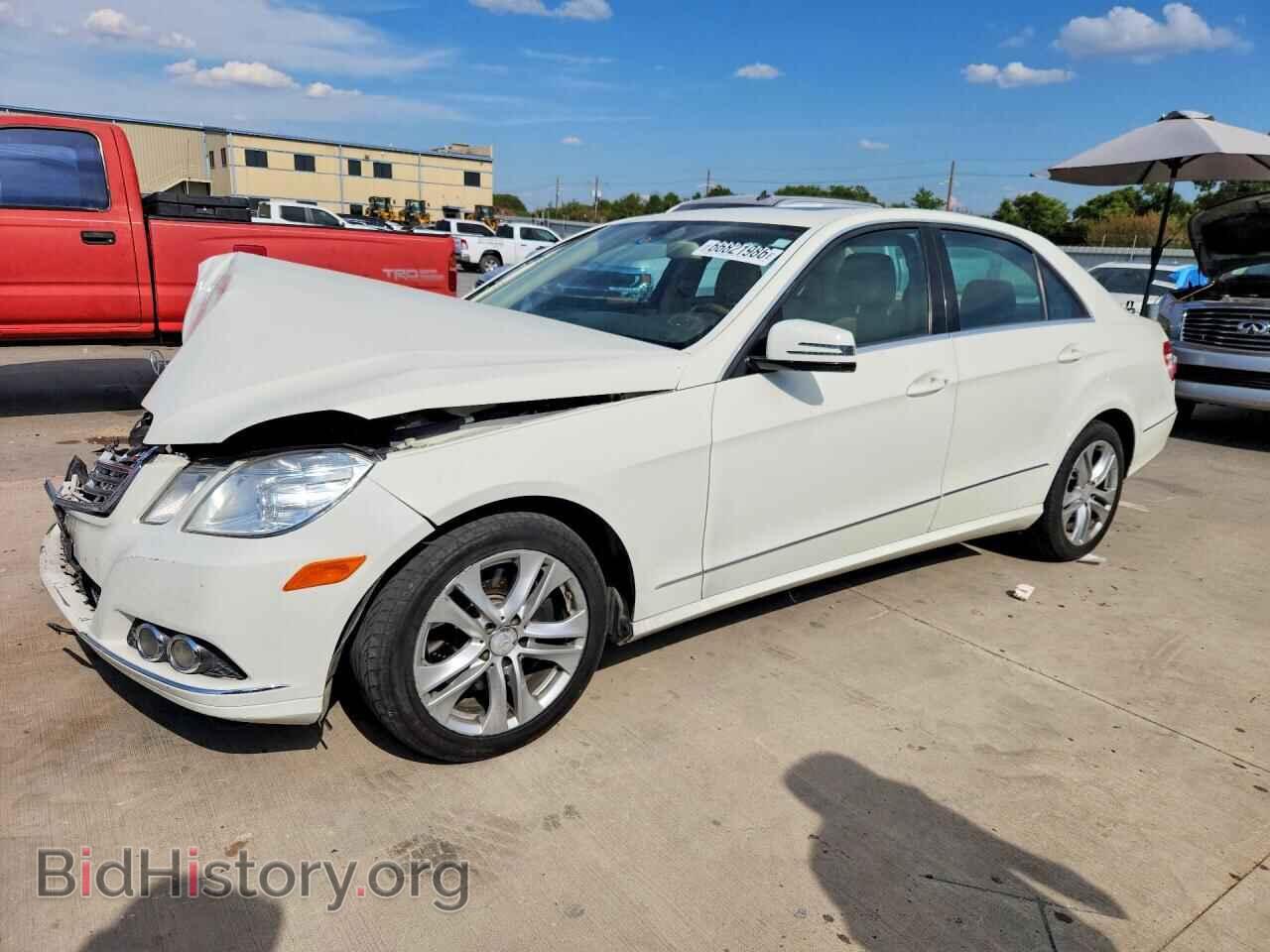 Фотография WDDHF8HB7BA414966 - MERCEDES-BENZ E-CLASS 2011