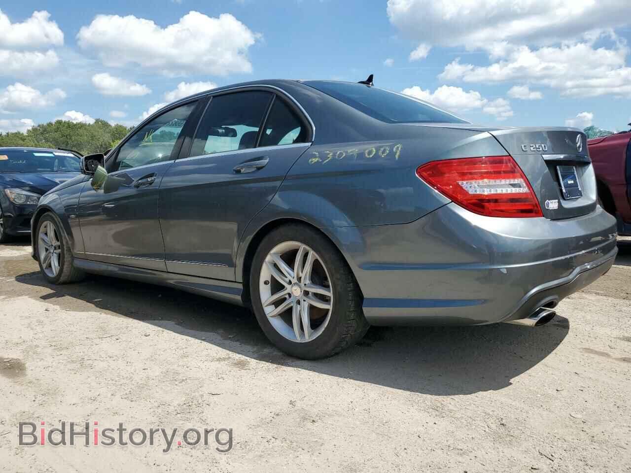 2012 MERCEDES-BENZ C-CLASS - VIN: WDDGF4HB0CA641051 - Фото 2