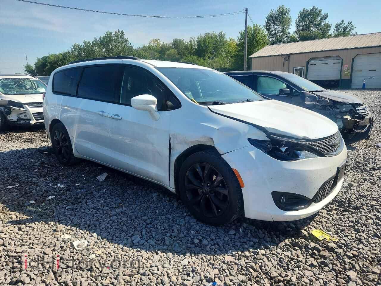2019 CHRYSLER PACIFICA - VIN: 2C4RC1EG0KR742014 - Photo 4