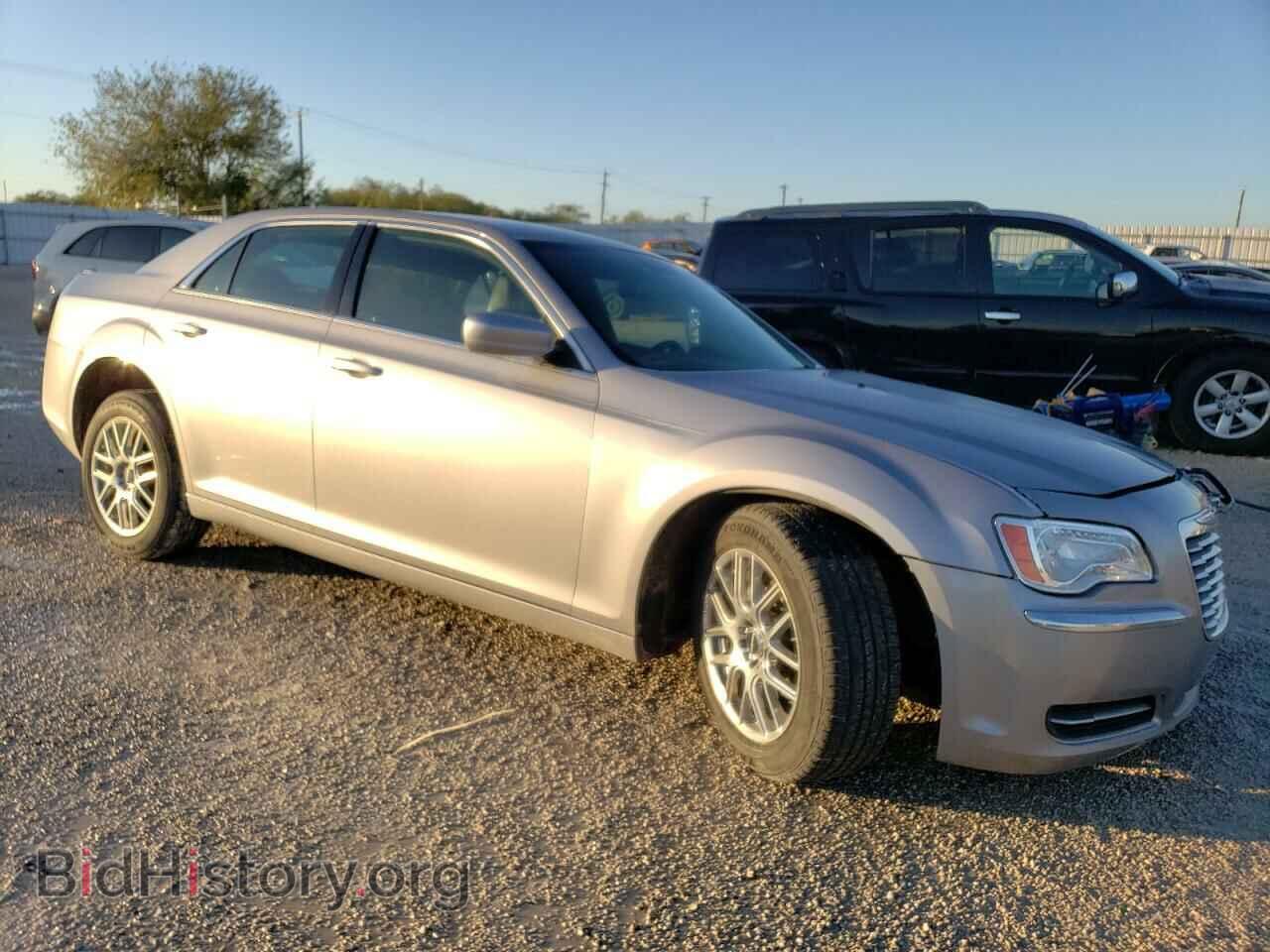 2014 CHRYSLER 300 - VIN: 2C3CCAAG6EH228873 - Фото 4