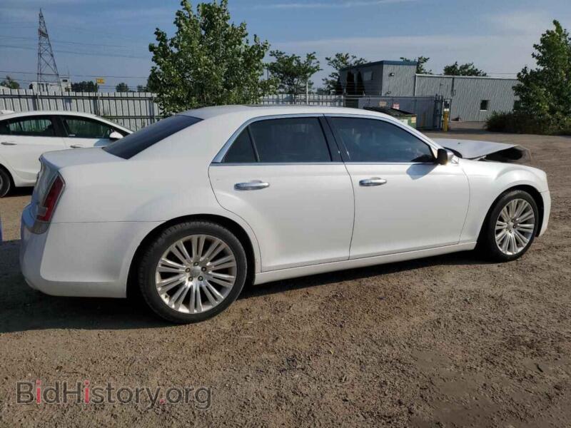 2014 Chrysler 300 (VIN 2C3CCAPG0EH173425) — photo 3 of 12