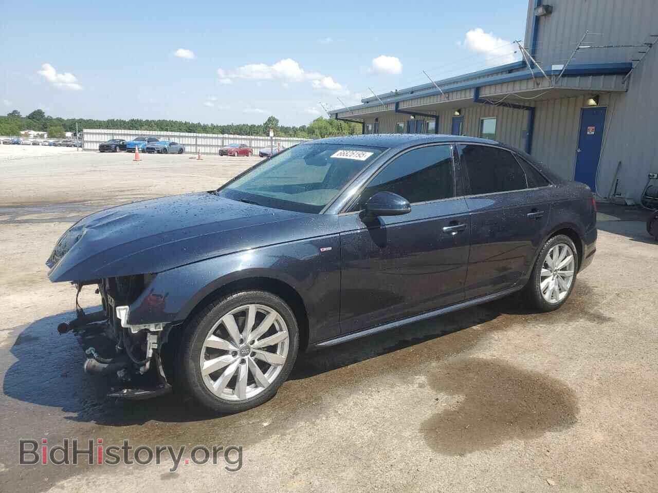 Photo WAUKMAF47JA084792 - AUDI A4 2018