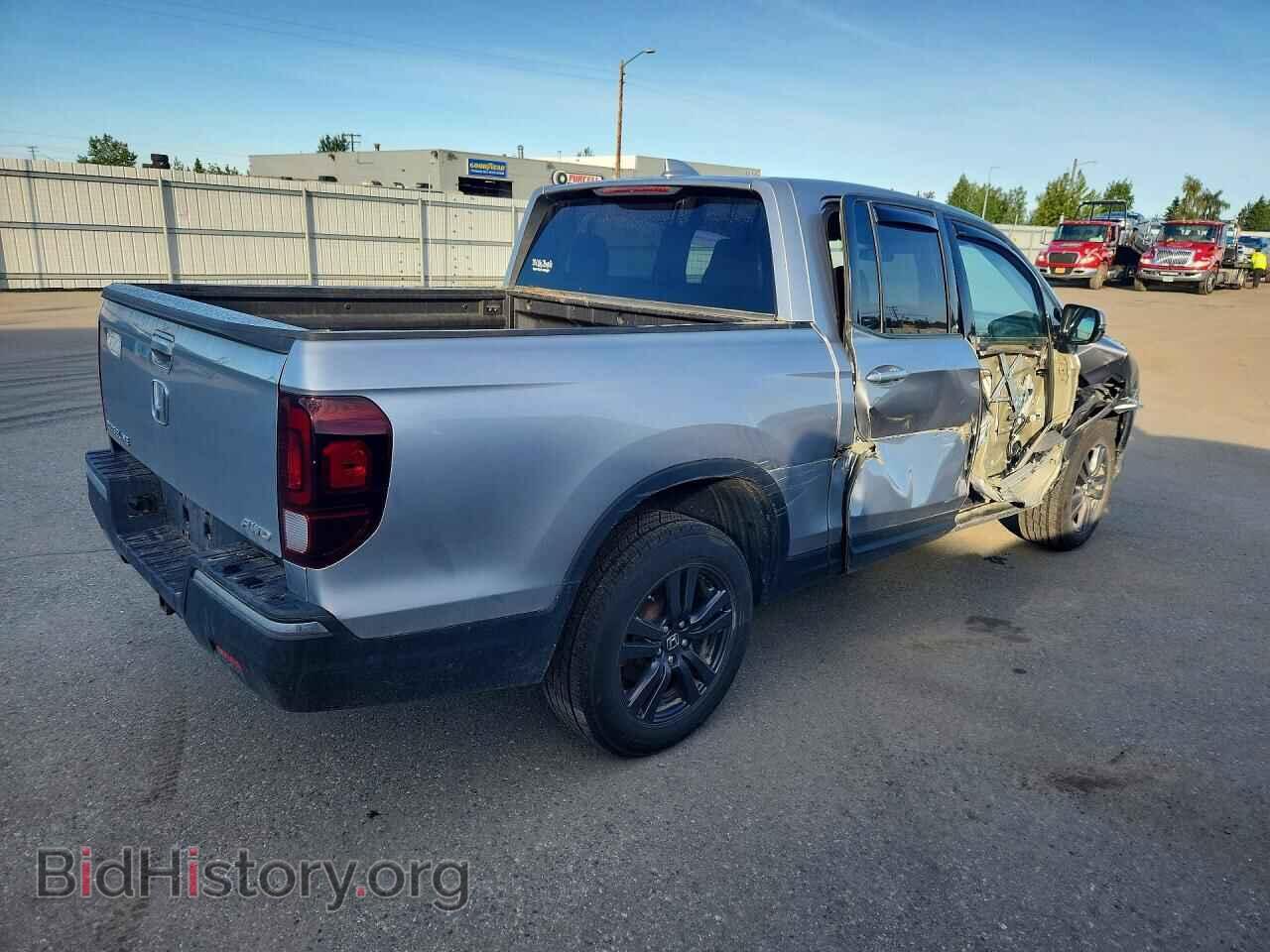 2020 HONDA RIDGELINE - VIN: 5FPYK3F1XLB019070 - Фото 3