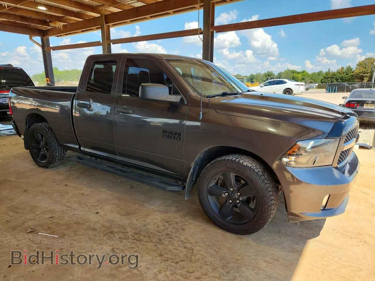 2018 RAM 1500 - VIN: 1C6RR6FG4JS280555 - Photo 4