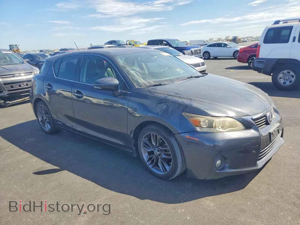 2011 LEXUS CT 200 - VIN: JTHKD5BH8B2007667 - Photo 4