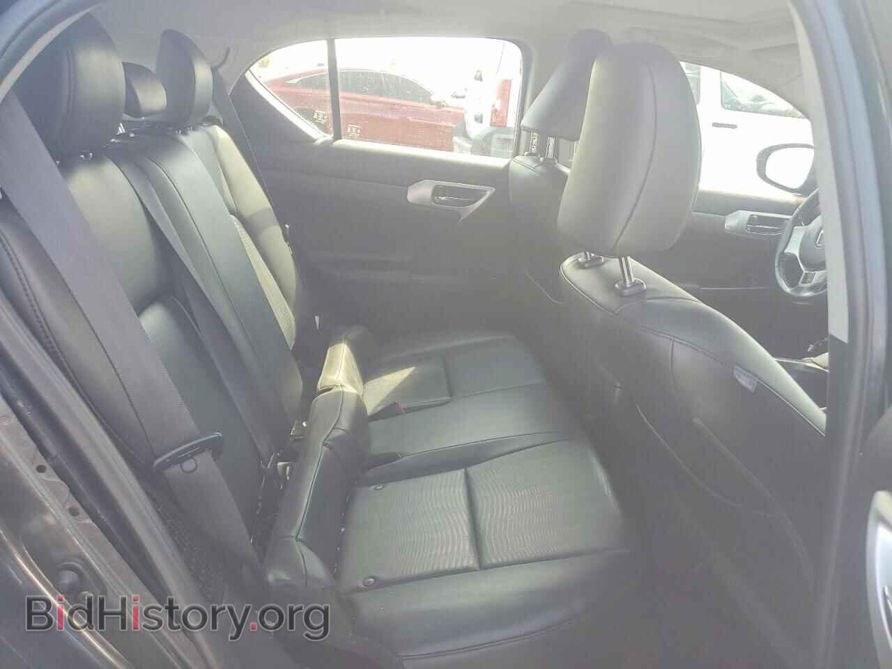 2011 LEXUS CT 200 - VIN: JTHKD5BH8B2007667 - Photo 10