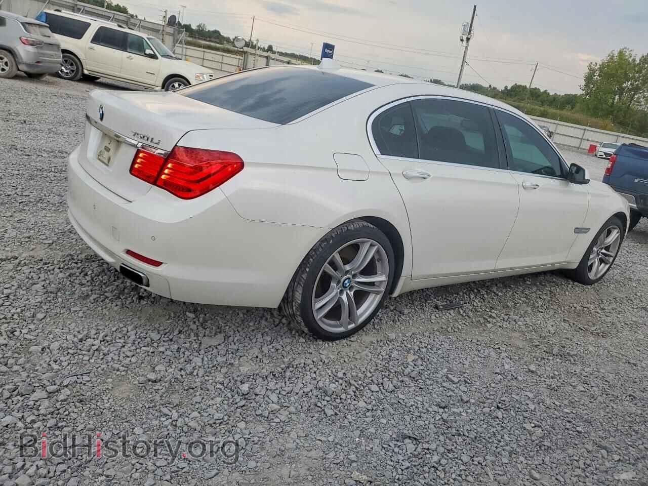 2012 BMW 7 SERIES - VIN: WBAKB8C59CC963973 - Photo 3