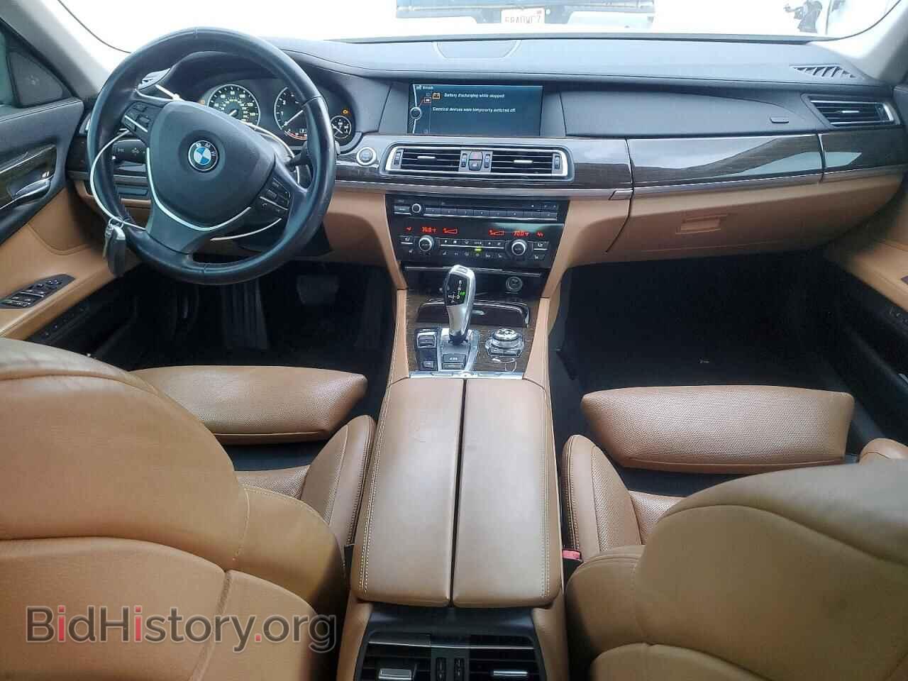 2012 BMW 7 SERIES - VIN: WBAKB8C59CC963973 - Photo 8