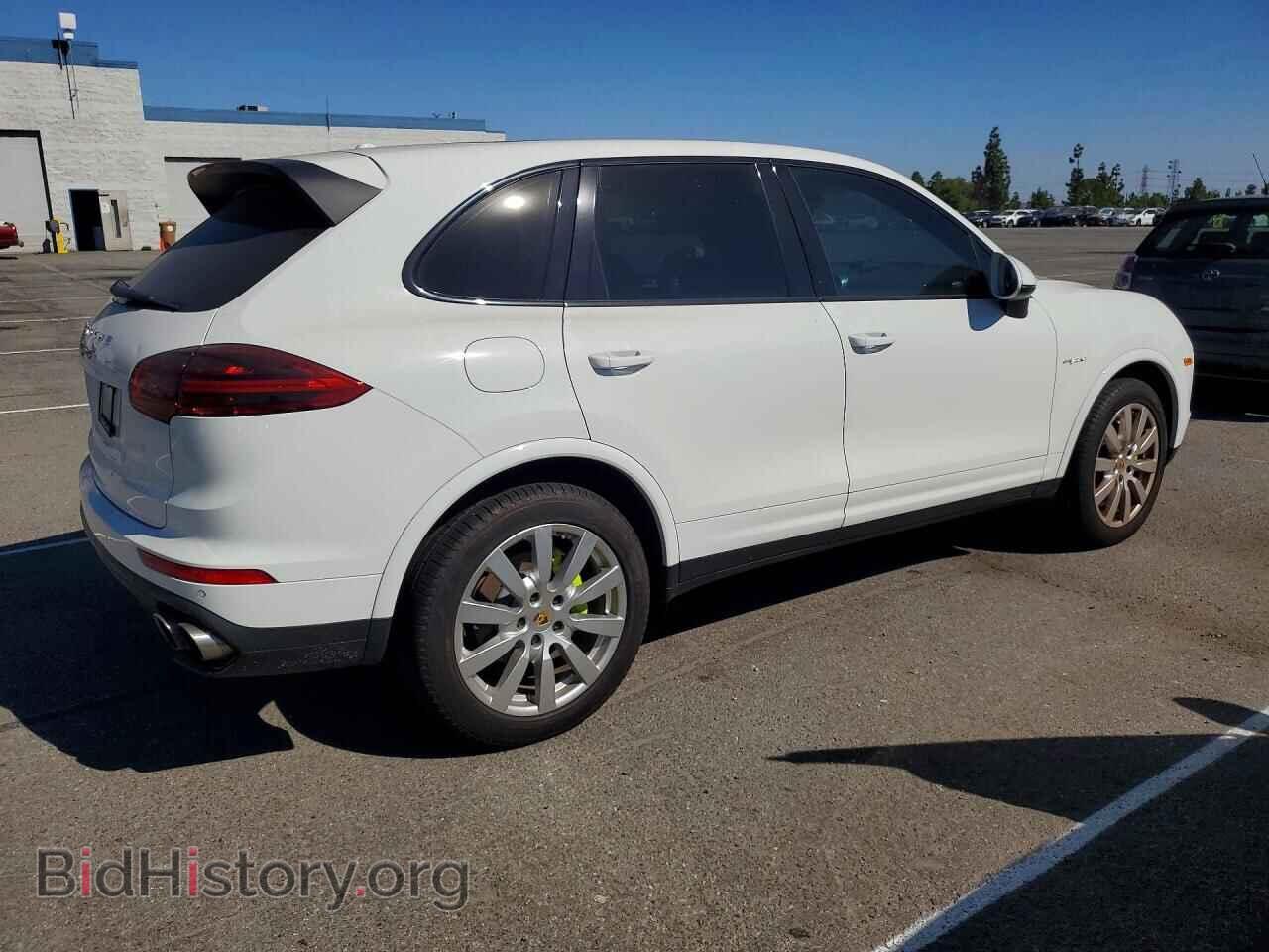 2017 PORSCHE CAYENNE - VIN: WP1AE2A27HLA75689 - Фото 3