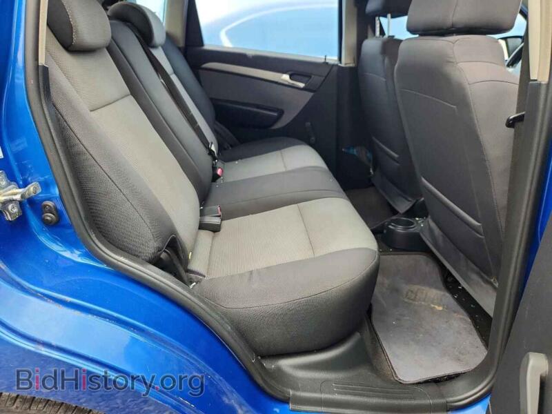 2009 Chevrolet AVEO (VIN KL1TD66E69B363547) — photo 10 of 12