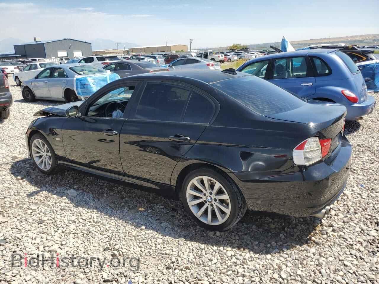 2011 BMW 3 SERIES - VIN: WBAPH5C58BA443633 - Фото 2