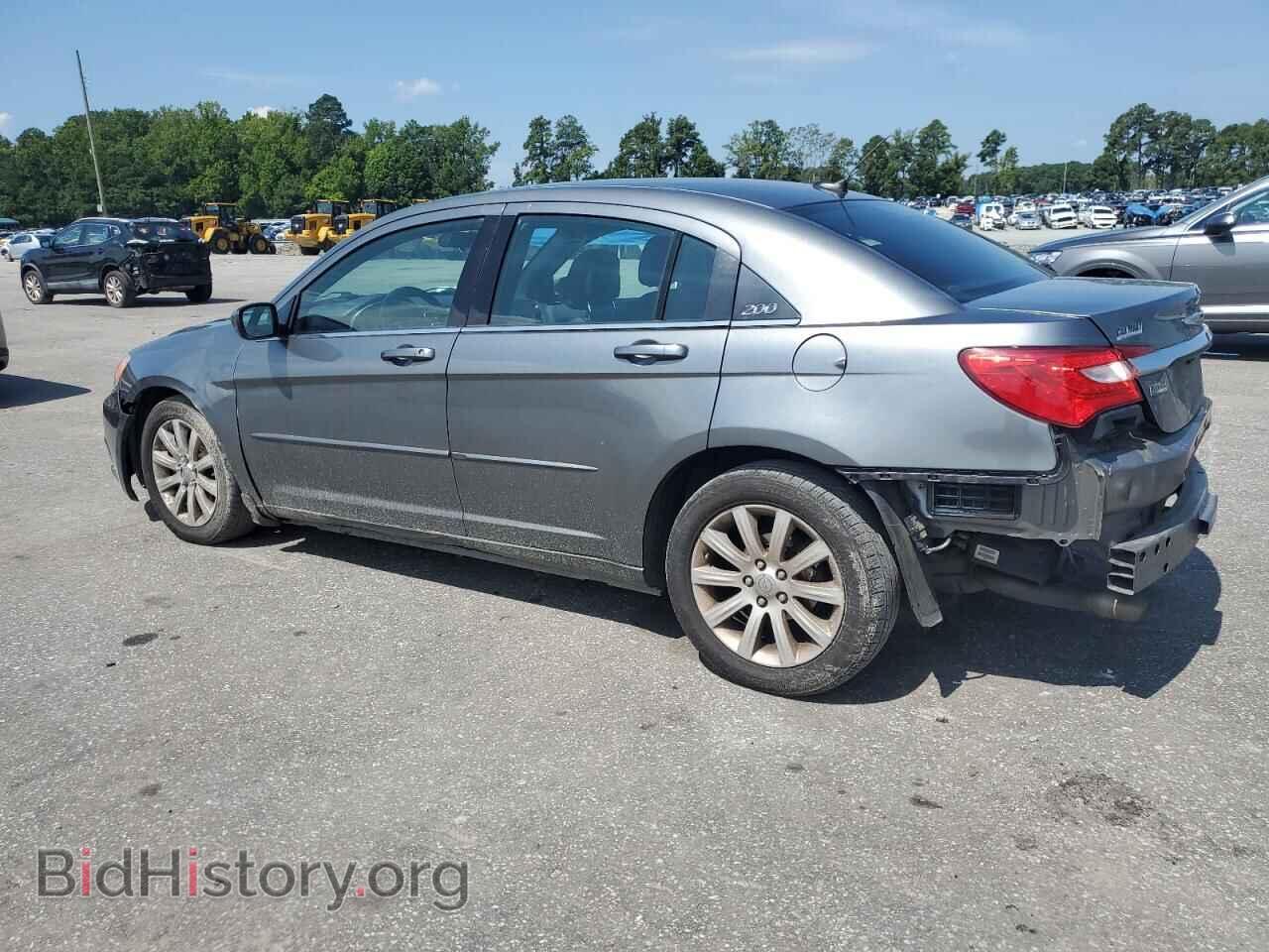 2013 CHRYSLER 200 - VIN: 1C3CCBBG6DN659398 - Фото 2