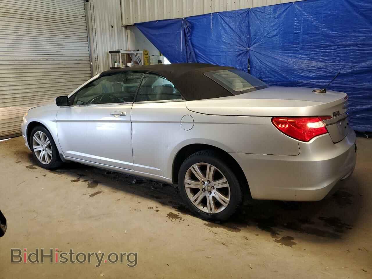 2012 CHRYSLER 200 - VIN: 1C3BCBEB8CN123482 - Фото 2