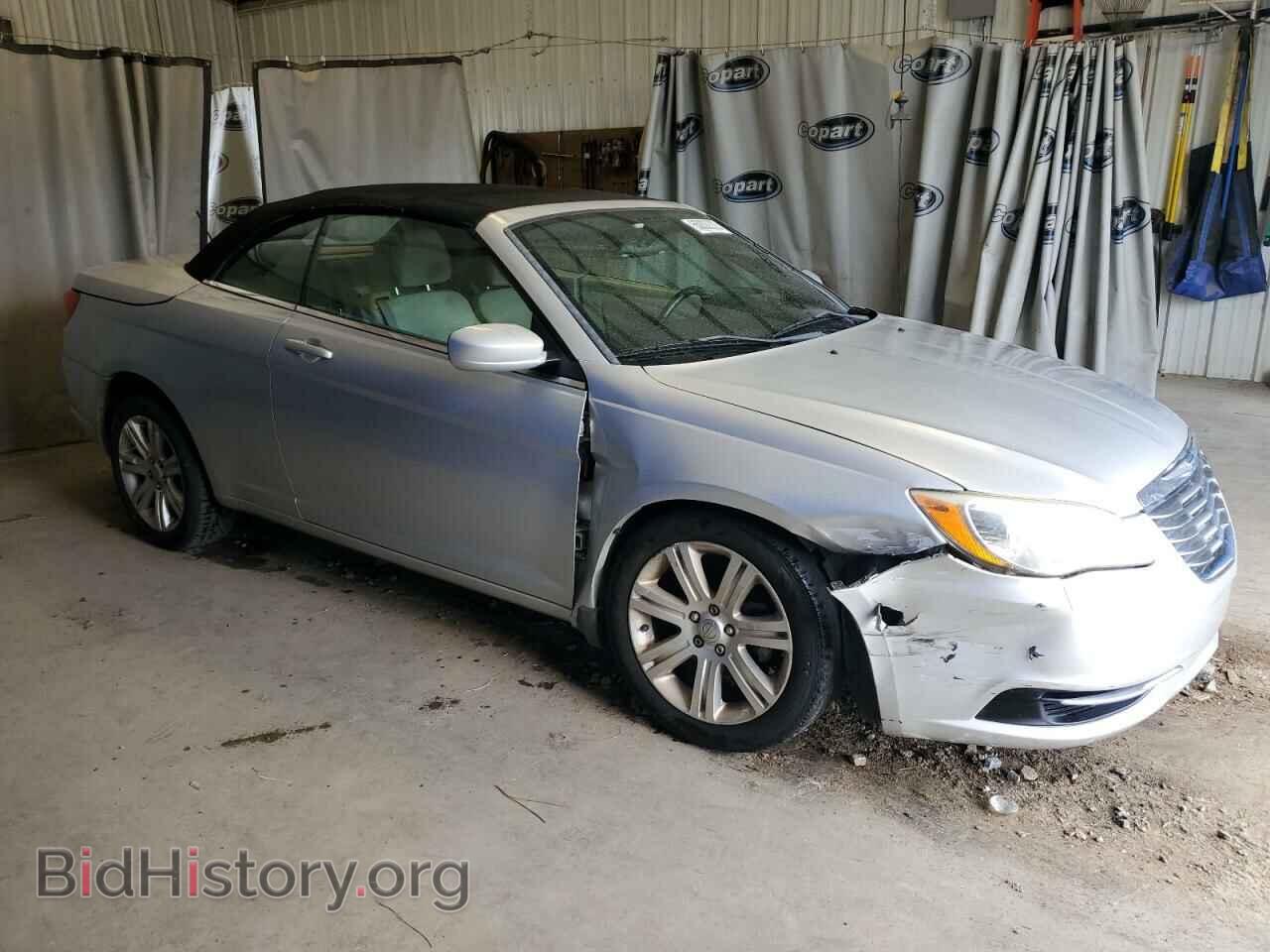 2012 CHRYSLER 200 - VIN: 1C3BCBEB8CN123482 - Фото 4