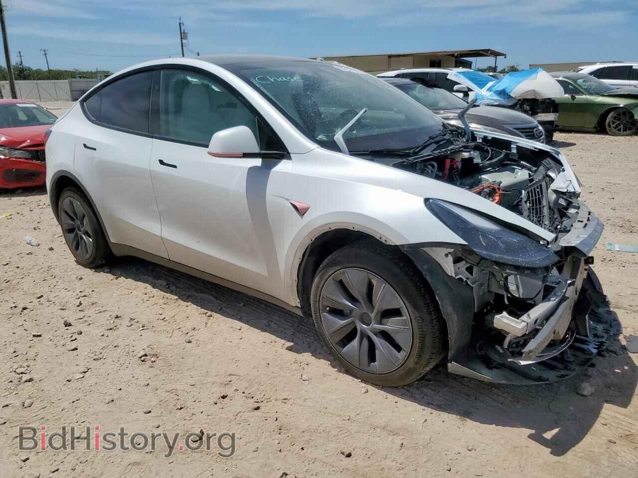 2024 TESLA MODEL Y - VIN: 7SAYGDEE1RA332182 - Photo 4