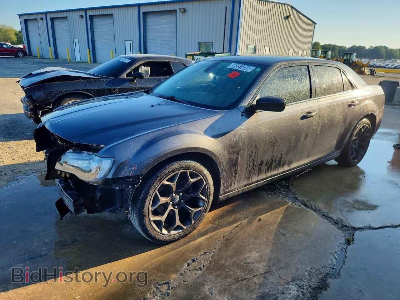 Фотография 2C3CCAAG4KH614333 - CHRYSLER 300 2019