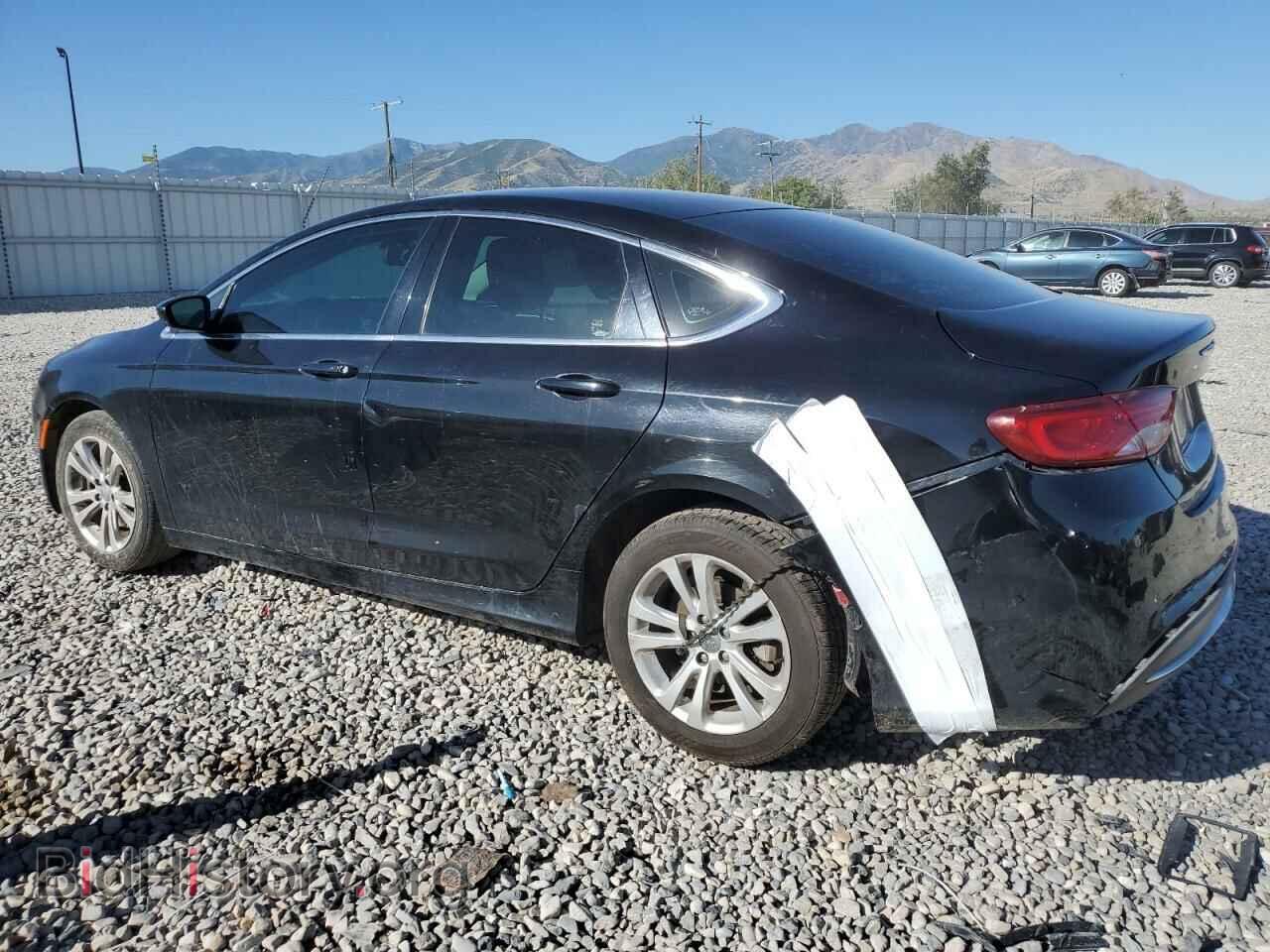 2015 CHRYSLER 200 - VIN: 1C3CCCAB5FN677180 - Фото 2