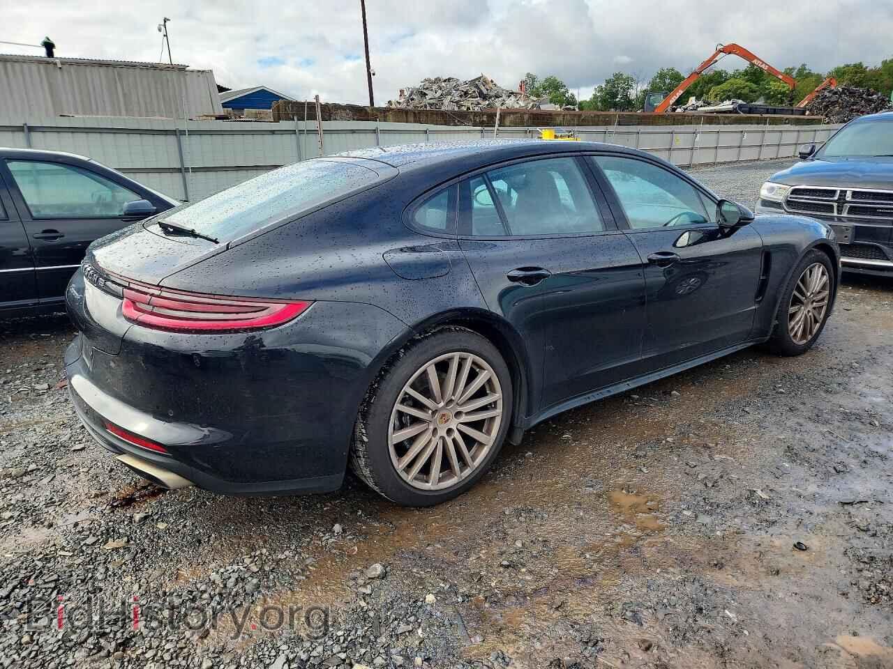 2018 PORSCHE PANAMERA - VIN: WP0AA2A76JL113279 - Photo 3