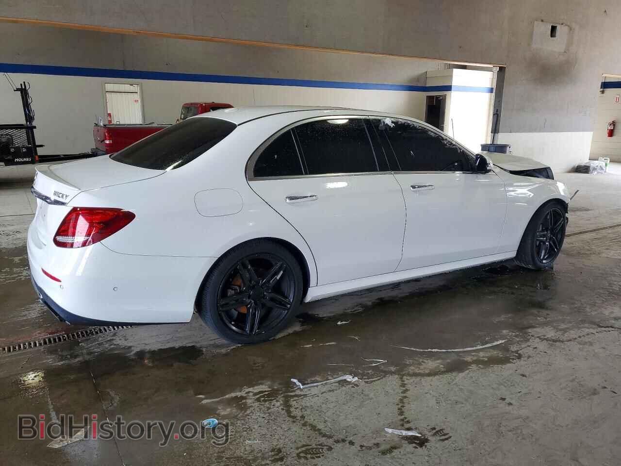 2018 MERCEDES-BENZ E-CLASS - VIN: WDDZF4JB0JA332342 - Фото 3