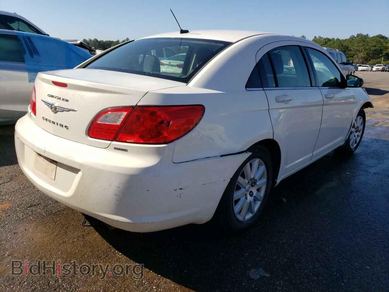 2010 CHRYSLER SEBRING - VIN: 1C3CC4FB6AN123959 - Фото 4
