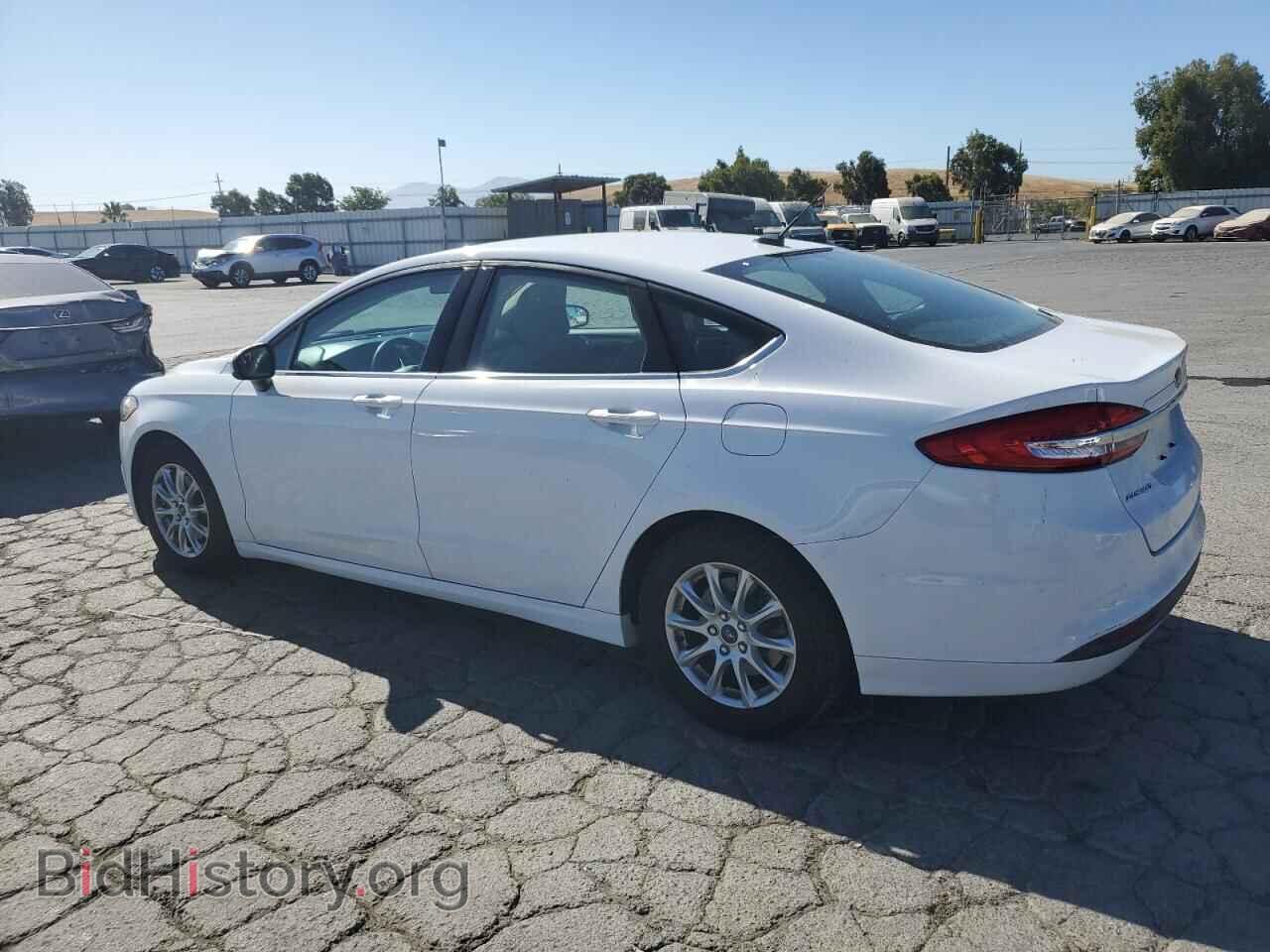 2017 FORD FUSION - VIN: 3FA6P0G74HR151403 - Фото 2