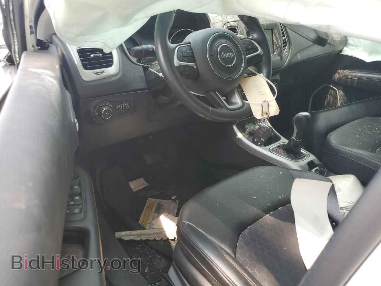 2019 JEEP COMPASS - VIN: 3C4NJDBB2KT696021 - Фото 8