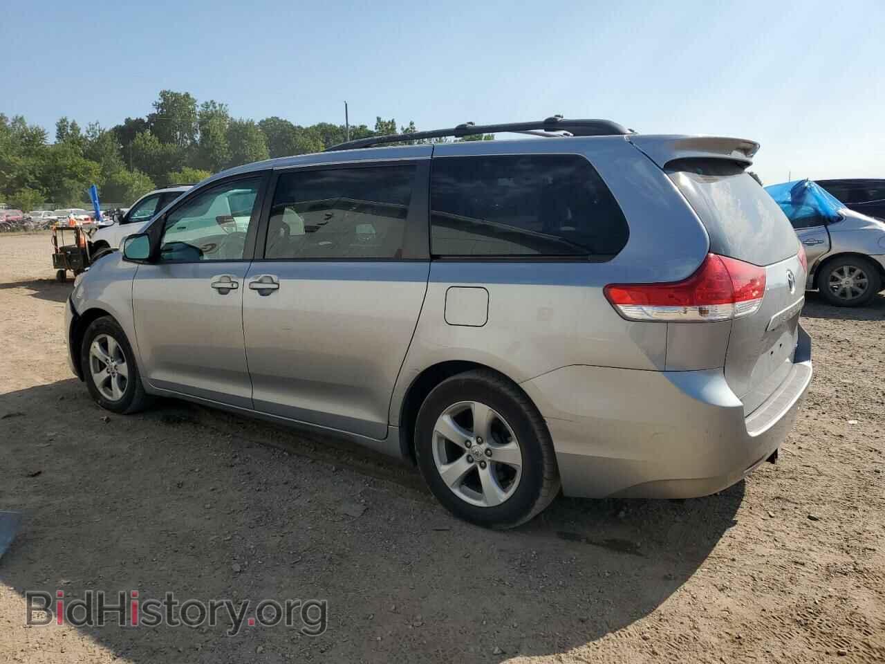 2012 TOYOTA All Models - VIN: 5TDKK3DC9CS277692 - Фото 2