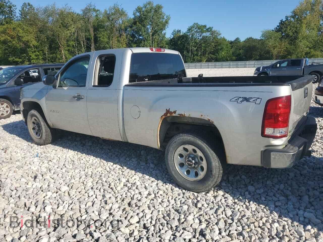 2011 GMC SIERRA - VIN: 1GTR2TE33BZ125188 - Фото 2
