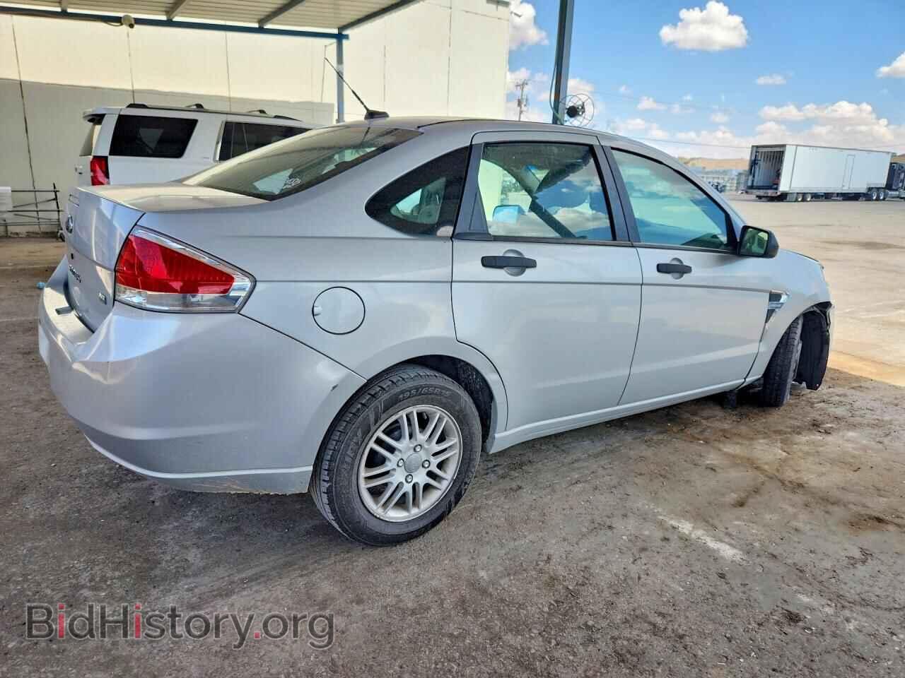 2008 FORD FOCUS - VIN: 1FAHP35N98W160199 - Фото 3