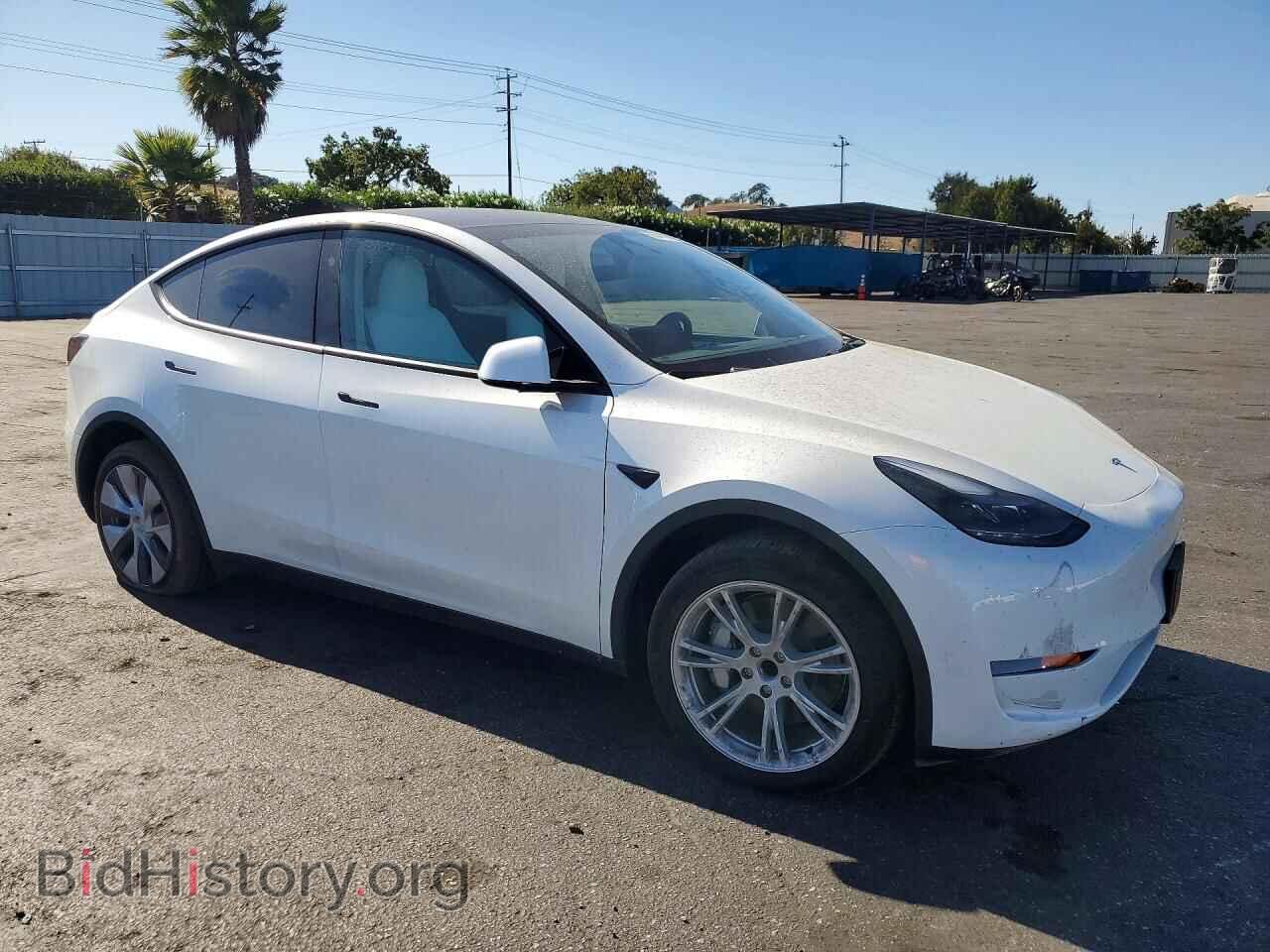 2024 TESLA MODEL Y - VIN: 7SAYGDED0RF033308 - Фото 4