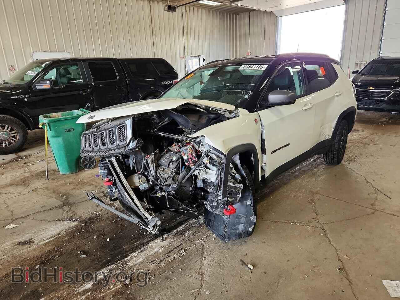 Photo 3C4NJDDB1JT501795 - JEEP COMPASS 2018