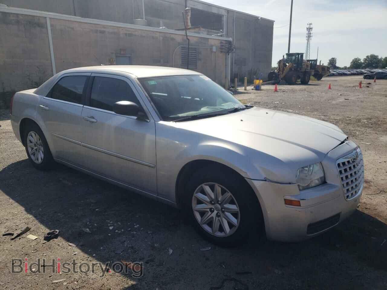 2008 CHRYSLER 300 - VIN: 2C3KA43R18H273614 - Фото 4