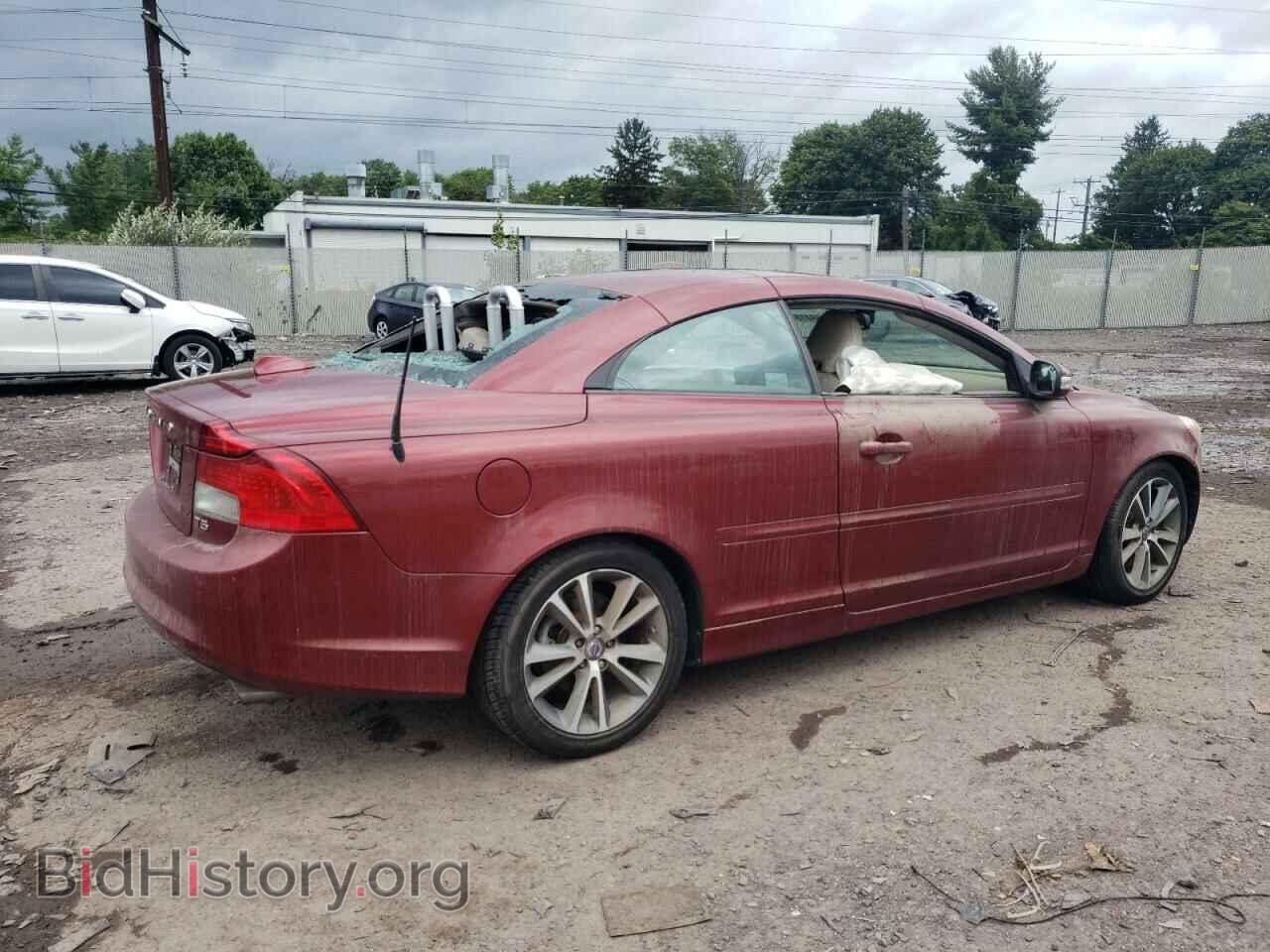 2013 VOLVO C70 - VIN: YV1672MC5DJ140352 - Фото 3