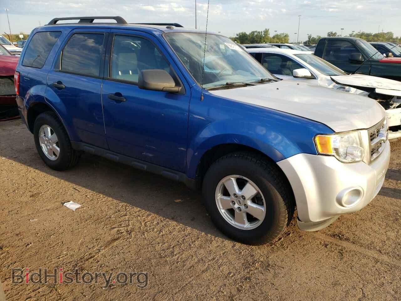 2011 FORD ESCAPE - VIN: 1FMCU0DG2BKB58741 - Photo 4