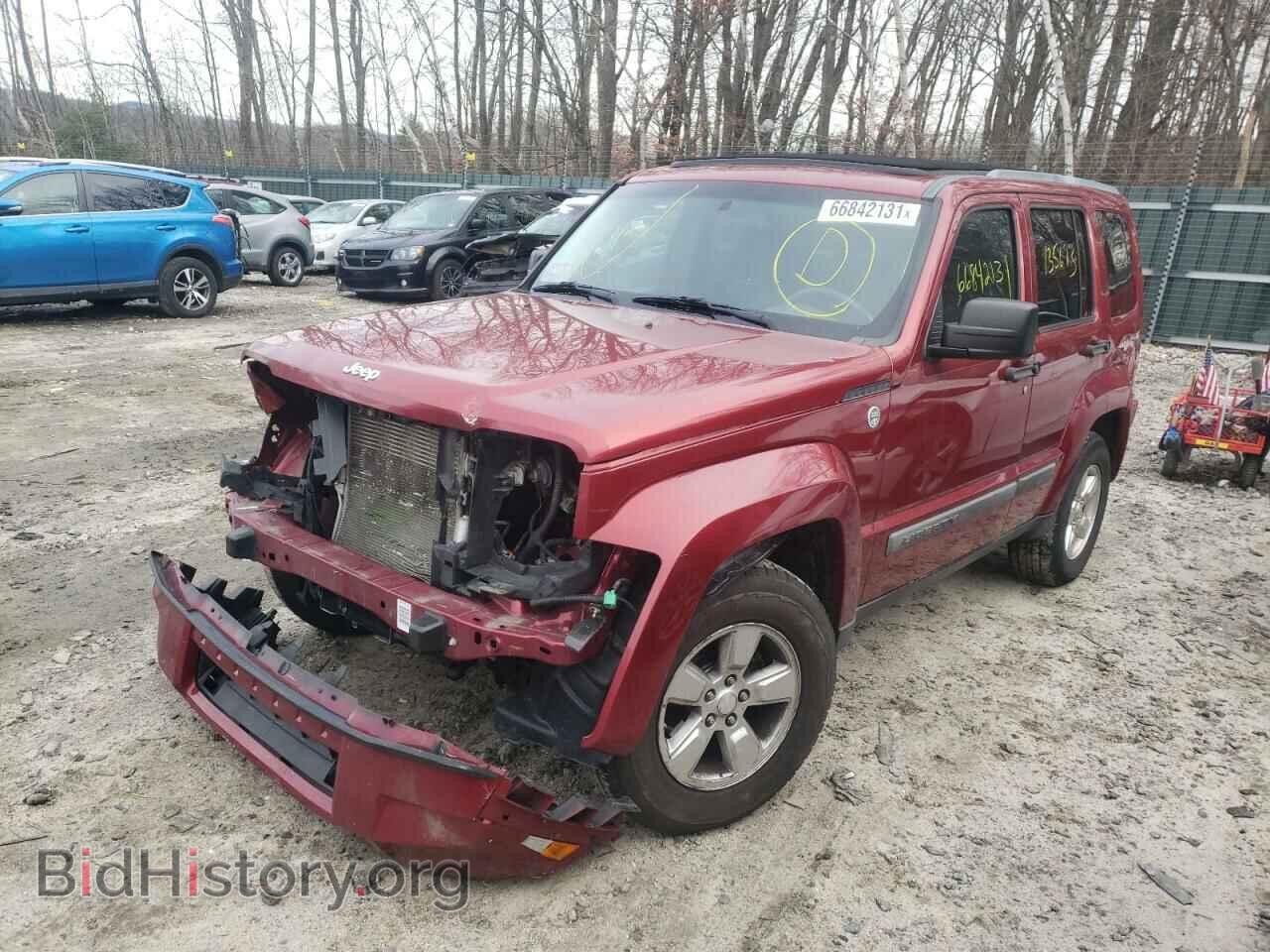 2011 JEEP LIBERTY - VIN: 1J4PN2GK4BW566563 - Фото 2