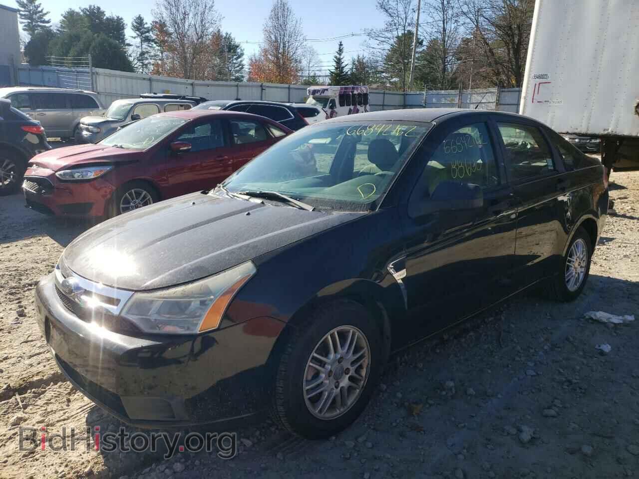 2008 FORD FOCUS - VIN: 1FAHP35N58W204943 - Фото 2